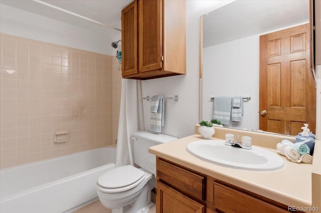 13873 E Lehigh Ave Unit E, Aurora, CO 80014 - bathroom featuring vanity and shower / bathtub combination with curtain