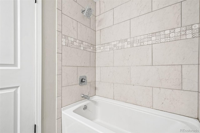 bathroom featuring shower / bathtub combination