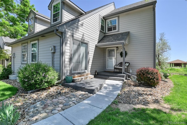 view of front of property with entry steps