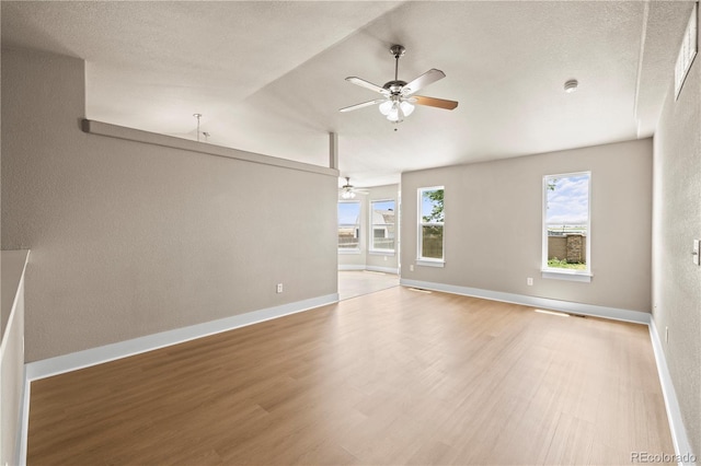15 Johnson Cir, Keenesburg, CO 80643 - photo 3
