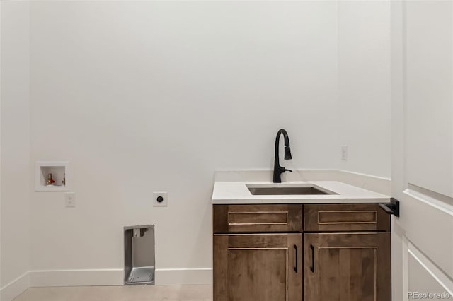 668 Leafy Aster Ln, Castle Rock, CO 80104 - laundry room featuring electric dryer hookup, cabinet space, washer hookup, and baseboards