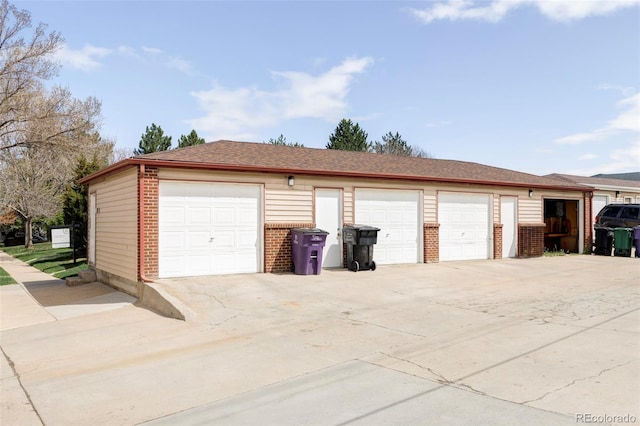 view of detached garage