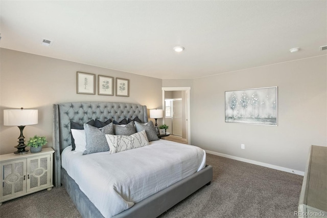 bedroom with carpet flooring