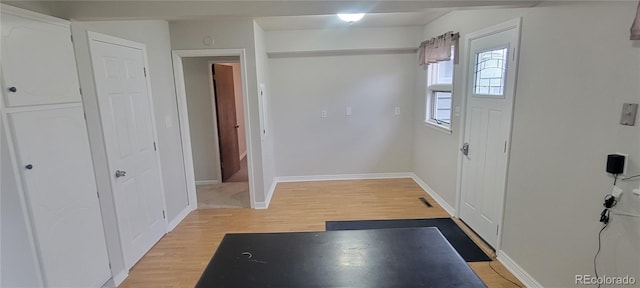 315 W 5th St, Julesburg, CO 80737 - foyer entrance featuring light wood-style flooring, baseboards, and visible vents