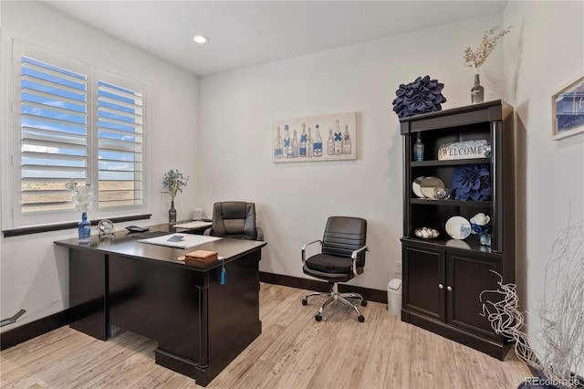 office area with baseboards, wood finished floors, and recessed lighting