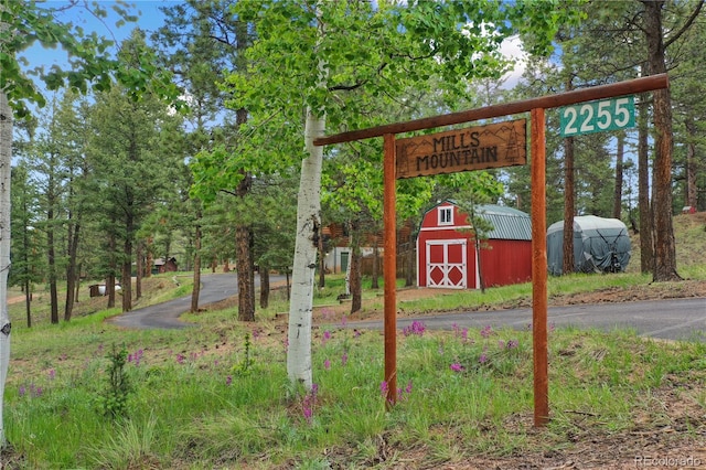 2255 Spruce Rd, Woodland Park, CO 80863 - view of yard with a shed