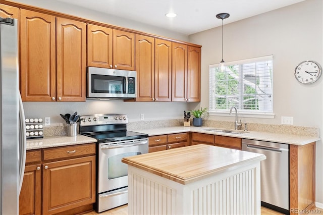 1351 Mulberry Ln, Highlands Ranch, CO 80129 - photo 6