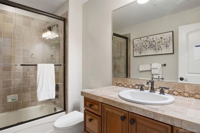 4364 Chateau Ridge Ln, Castle Rock, CO 80108 - full bath with vanity and combined bath / shower with glass door