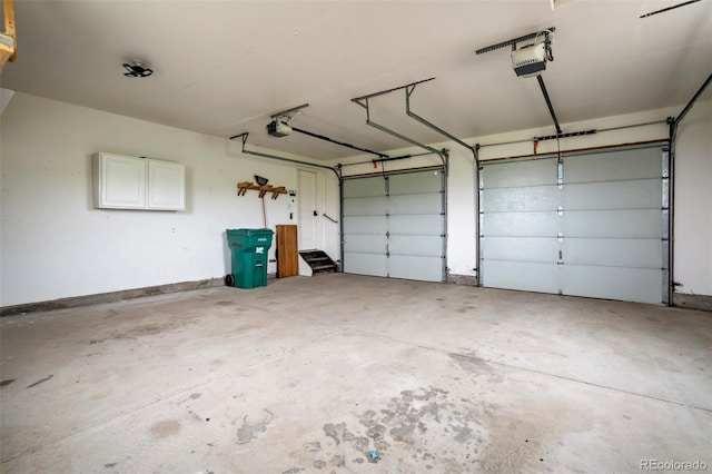 15580 Rigge Ct, Elbert, CO 80106 - garage with a garage door opener