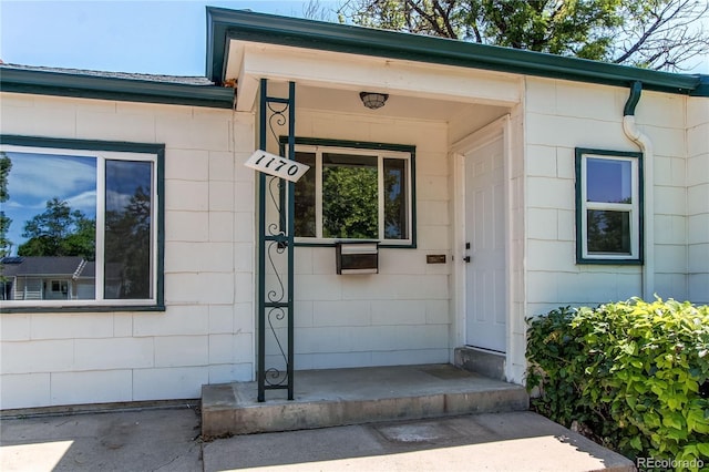 1170 Kingston St, Aurora, CO 80010 - view of property entrance