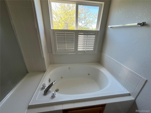 20558 E Grand Ln, Aurora, CO 80015 - bathroom with a whirlpool tub