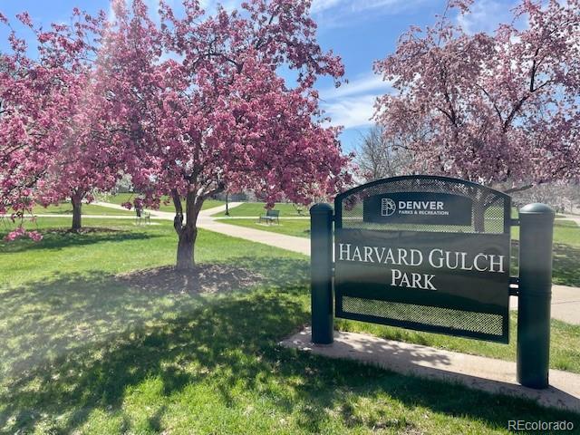 2684 S Logan St, Denver, CO 80210 - community / neighborhood sign featuring a lawn