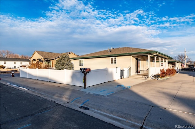 view of front of house