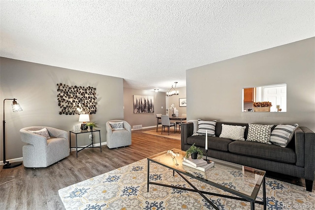 3404 S Clinton Ct, Denver, CO 80231 - photo 6