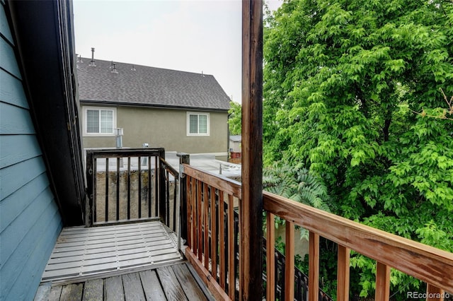 1707 W 39th Ave, Denver, CO 80211 - view of wooden deck