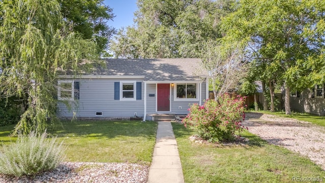 2260 Lilly Dr, Thornton, CO 80229 - bungalow-style home with roof with shingles