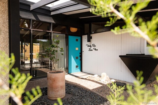 3605 W Berry Ave, Littleton, CO 80123 - entrance to property