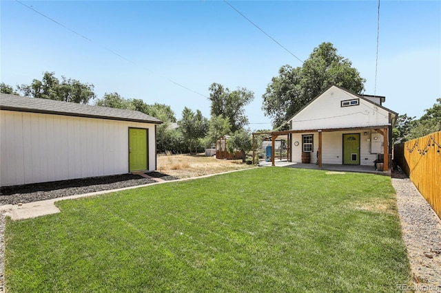 112 S Hooker St, Denver, CO 80219 - view of yard featuring an outdoor structure
