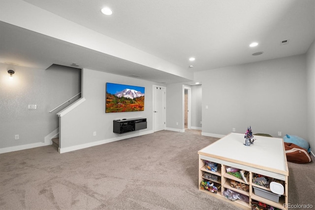 4535 W 50th Ave, Denver, CO 80212 - rec room with carpet, baseboards, and recessed lighting
