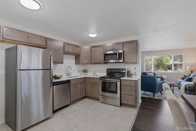 2904 W Chenango Ave, Englewood, CO 80110 - photo 7