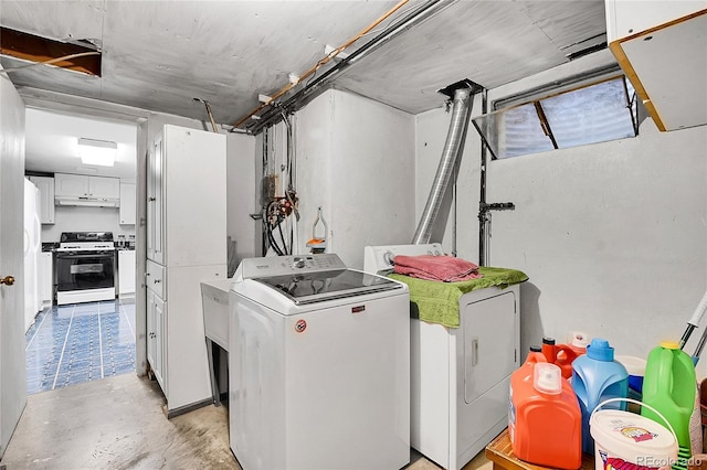 4705 Upham St, Wheat Ridge, CO 80033 - washroom with washing machine and clothes dryer