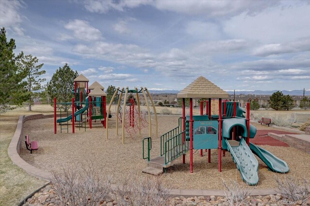15857 E Aberdeen Ave, Centennial, CO 80016 - photo 38