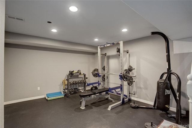exercise room featuring baseboards, recessed lighting, and visible vents