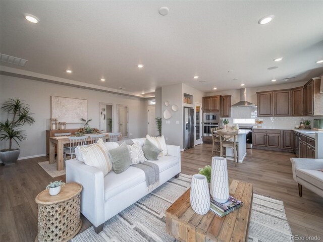 21927 E 51st Dr, Aurora, CO 80019