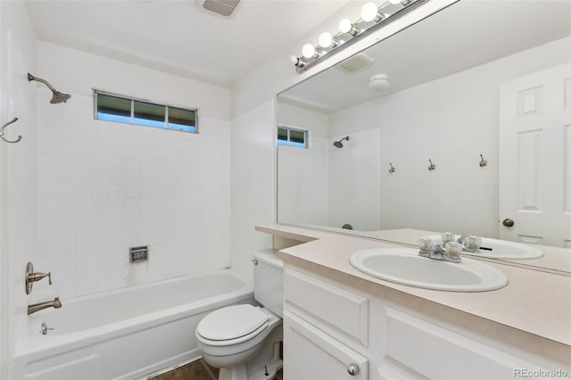 2013 S Helena St Unit B, Aurora, CO 80013 - full bathroom featuring vanity and washtub / shower combination