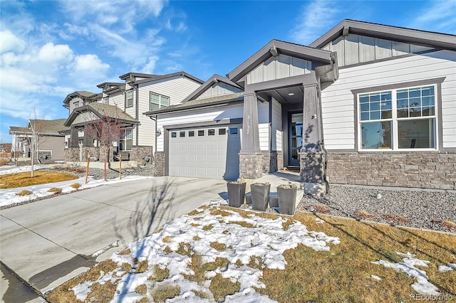 craftsman-style home with a garage