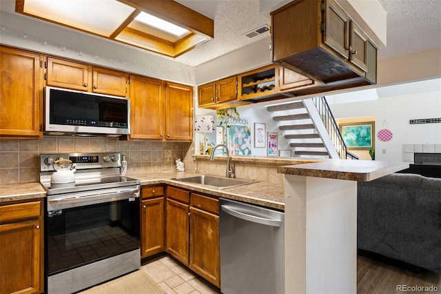 838 S Vance St Unit E, Lakewood, CO 80226 - photo 11