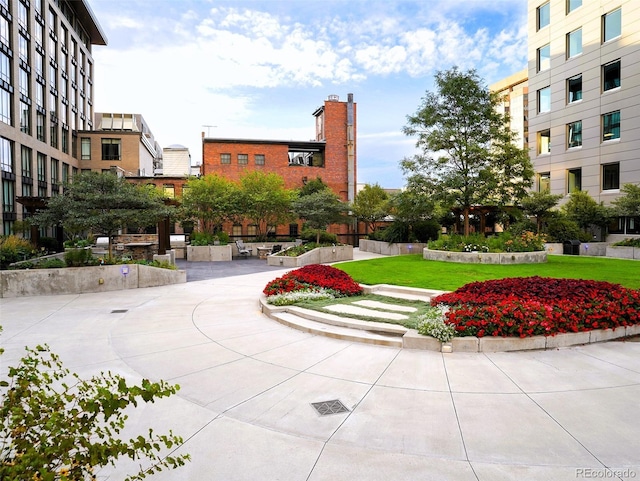 view of surrounding community