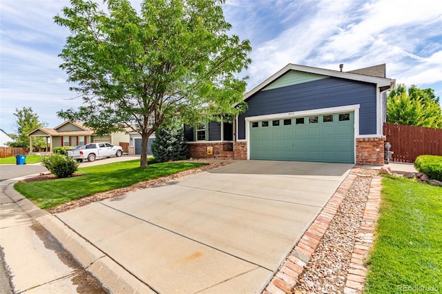 802 Lonewolf Cir, Brighton, CO 80603 - photo 2