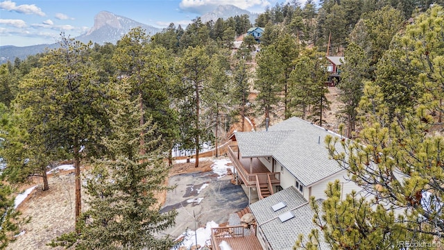 bird's eye view with a mountain view