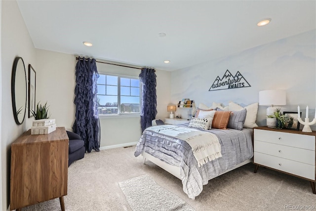 view of carpeted bedroom