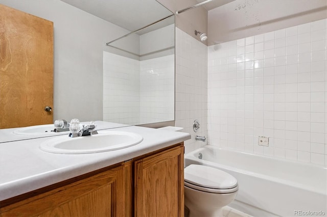 2780 S Cathay Ct, Aurora, CO 80013 - bathroom featuring vanity and tub / shower combination