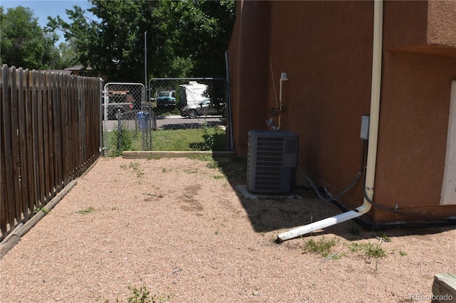 4585 Gatewood Dr, Colorado Springs, CO 80916 - view of yard featuring a gate