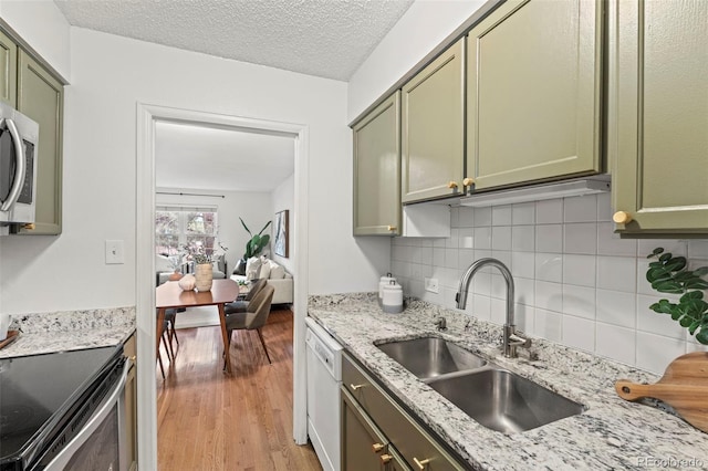 2301 E Fremont Ave Unit U01, Centennial, CO 80122 - photo 16