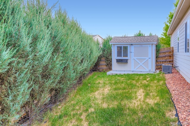 449 Vista Blvd, Lochbuie, CO 80603 - view of yard featuring a storage shed