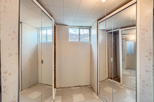 912 S Kingston St, Aurora, CO 80012 - view of bathroom