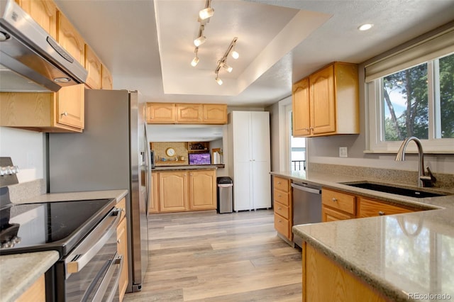 13695 W 67th Cir, Arvada, CO 80004 - photo 3