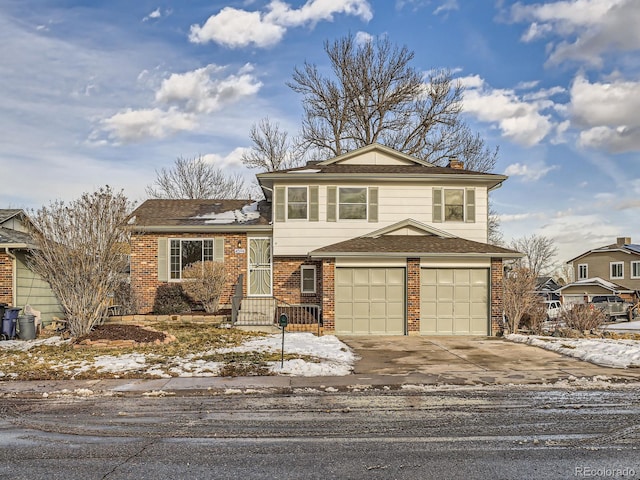 view of front of house featuring a garage