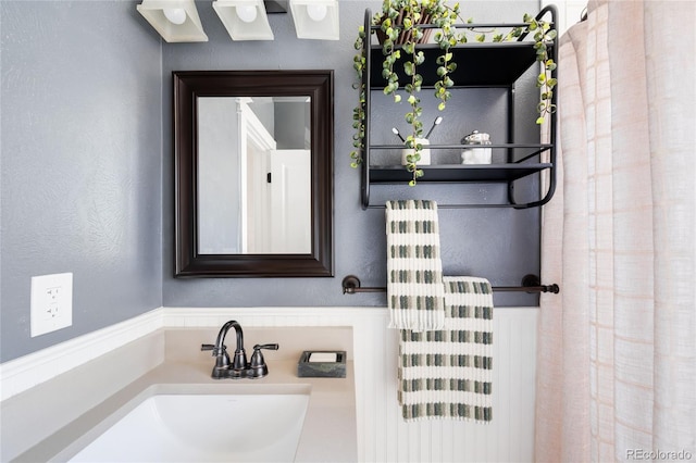 315 S Franklin St, Denver, CO 80209 - bathroom with a sink