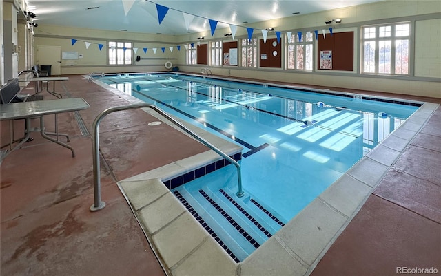 3220 Boulder Cir Unit 103, Broomfield, CO 80023 - view of indoor pool