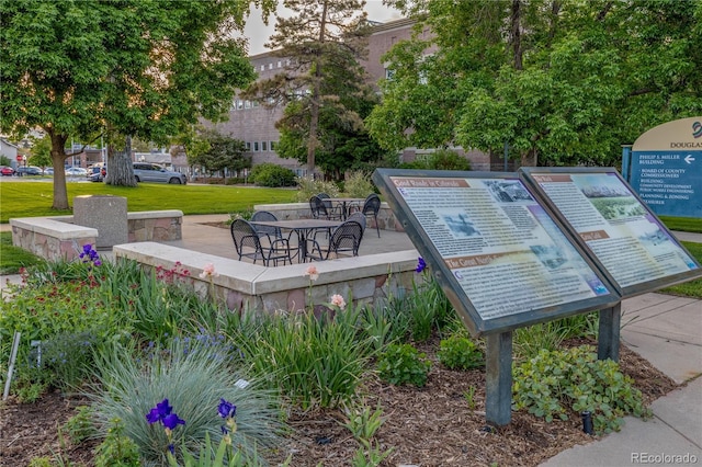 19 Rock Ln, Castle Rock, CO 80104 - view of home's community