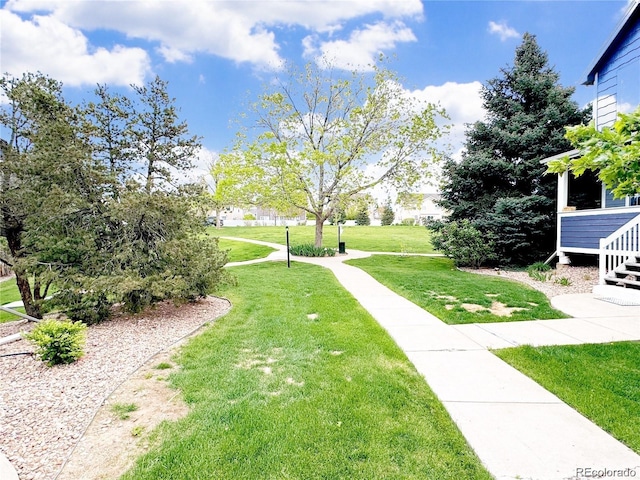 19246 E Idaho Pl Unit 102, Aurora, CO 80017 - view of green lawn
