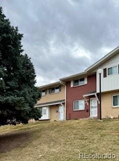 9019 E Oxford Dr, Denver, CO 80237 - view of front of house