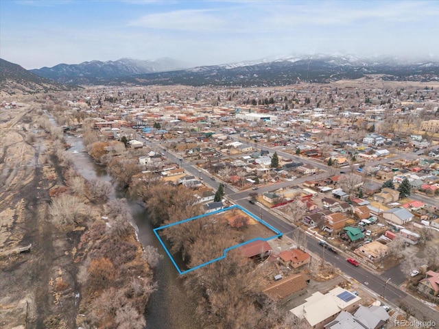 bird's eye view featuring a mountain view