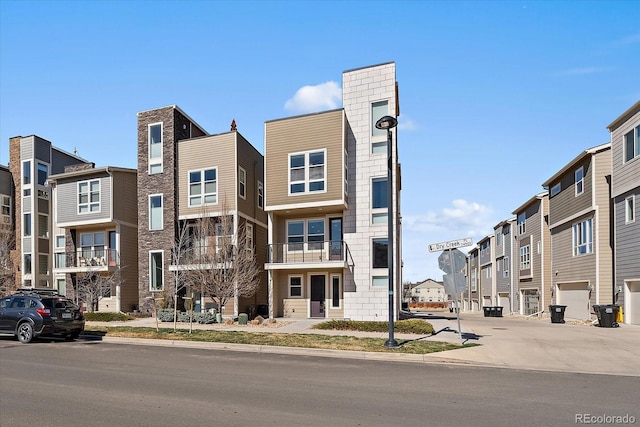 view of building exterior featuring a residential view