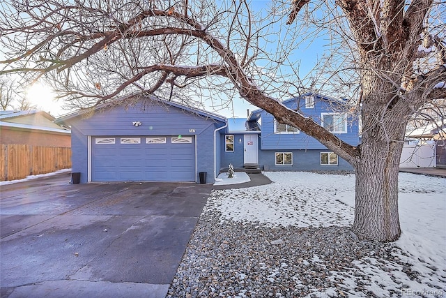 view of front of property